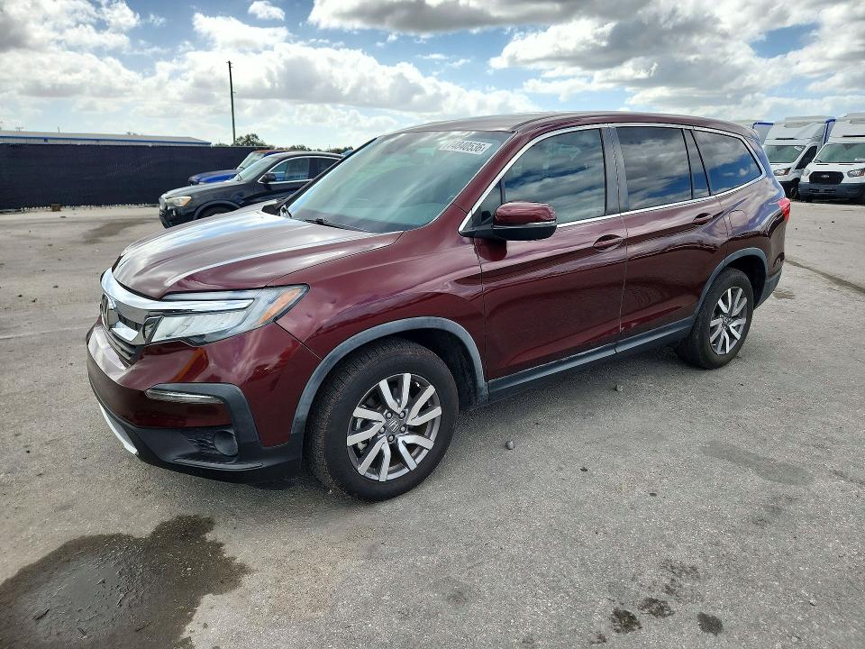 HONDA PILOT 2019 with VIN 5FNYF5H57KB040398 - Photo from auction