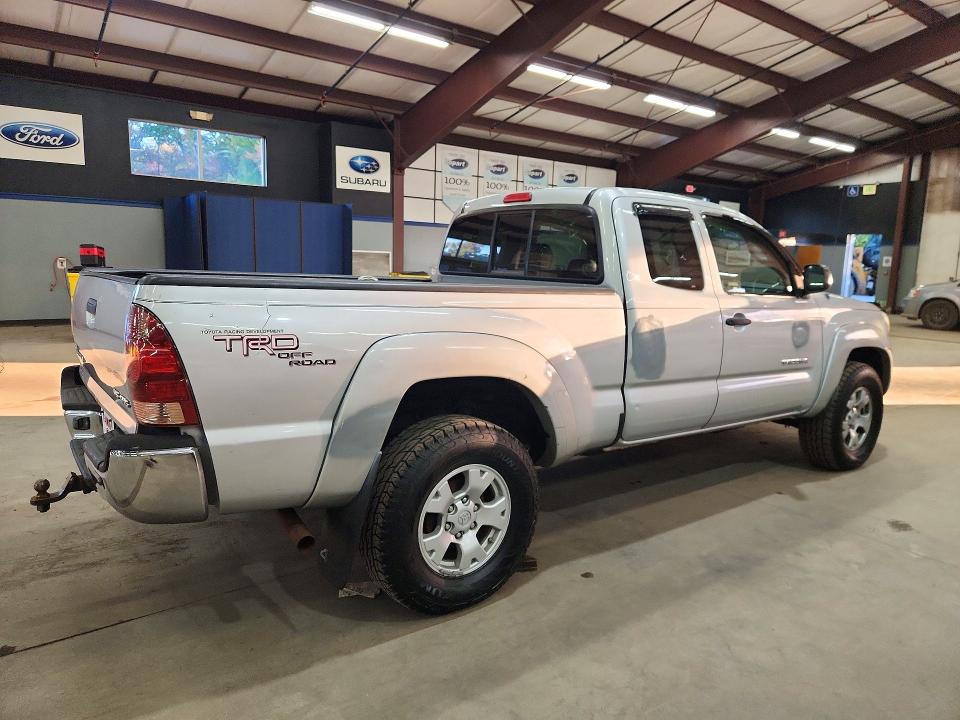 Снимка 3 от търг – 2007 TOYOTA TACOMA с VIN 5TEUU42NX7Z390931