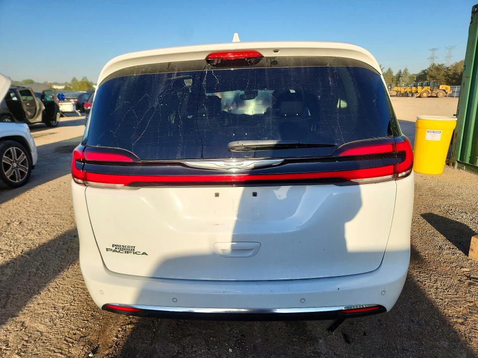 Снимка 6 от търг – 2022 CHRYSLER PACIFICA с VIN 2C4RC1BG8NR106918