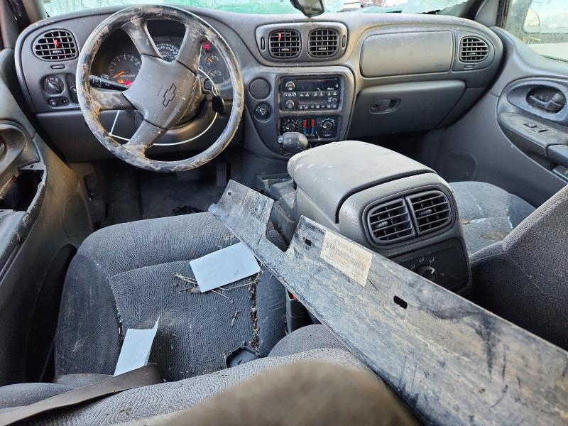 Photo 8 from auction – 2002 CHEVROLET TRAILBLAZER with VIN 1GNDS13S922190149