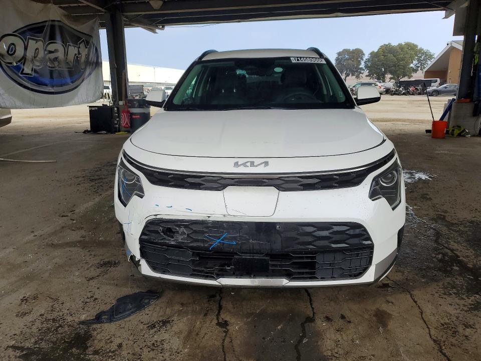 Photo 5 from auction – 2024 KIA NIRO with VIN KNDCR3L16R5115324