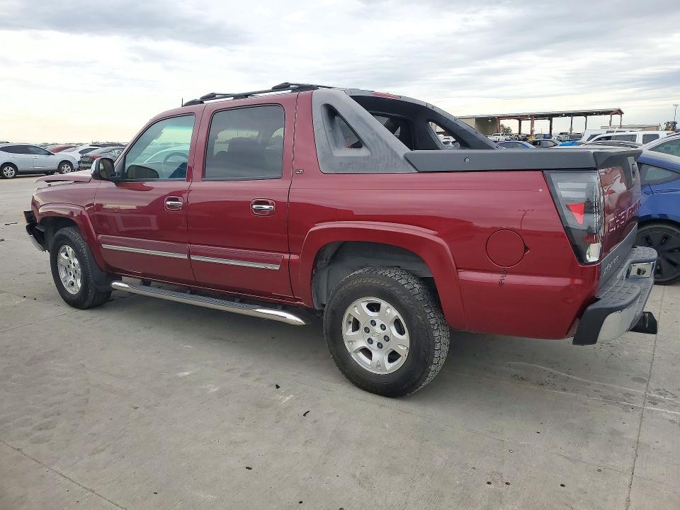 Photo 2 from auction – 2005 CHEVROLET AVALANCHE with VIN 3GNEK12Z05G222095