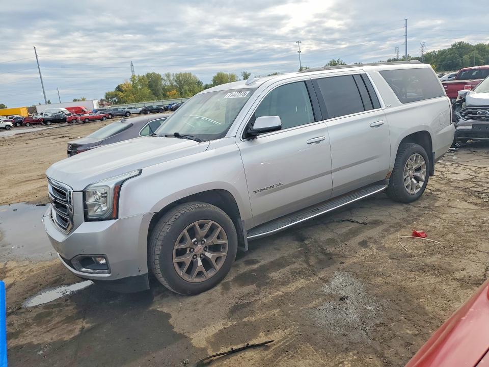 GMC YUKON XL 2016 with VIN 1GKS2GKC8GR249790 - Photo from auction
