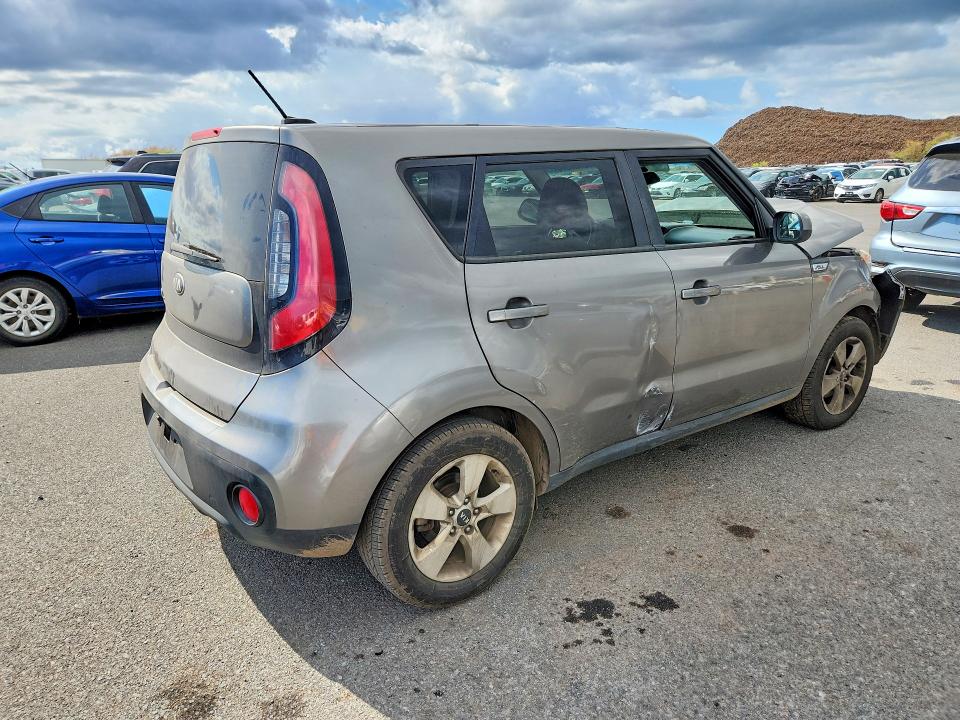 Photo 3 from auction – 2018 KIA SOUL with VIN KNDJN2A23J7609514