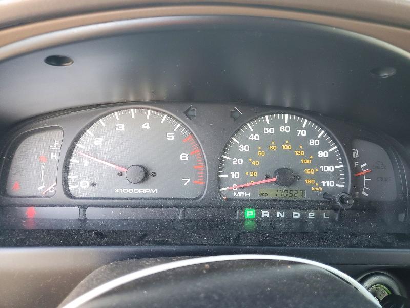 Снимка 9 от търг – 2002 TOYOTA 4RUNNER с VIN JT3GN86RX20242791