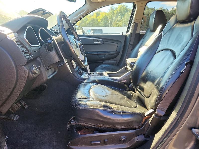 Photo 7 from auction – 2010 CHEVROLET TRAVERSE with VIN 1GNLRGED2AS123626