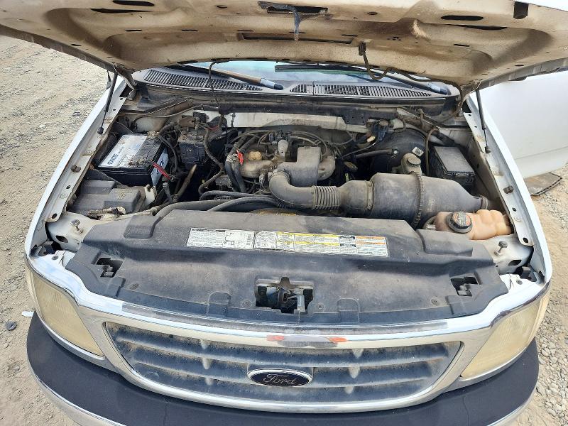 Photo 11 from auction – 2000 FORD F150 with VIN 1FTZF1725YNB01326