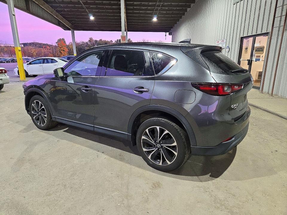 Снимка 2 от търг – 2022 MAZDA CX-5 с VIN JM3KFBEM2N0642135