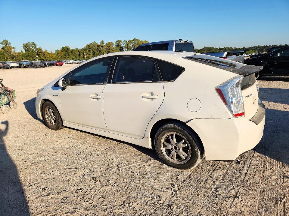 Zdjęcie 2 z aukcji – 2010 TOYOTA PRIUS z VIN JTDKN3DU8A0033290