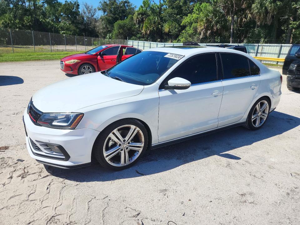 VOLKSWAGEN JETTA 2016 with VIN 3VW5T7AJ6GM411677 - Photo from auction