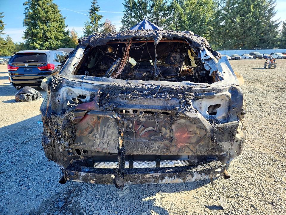 Фото 6 с аукциона – 2021 LEXUS RX с VIN 2T2HZMAA7MC183136