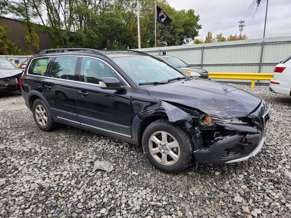 Photo 4 from auction – 2010 VOLVO XC70 with VIN YV4960BZ3A1088536