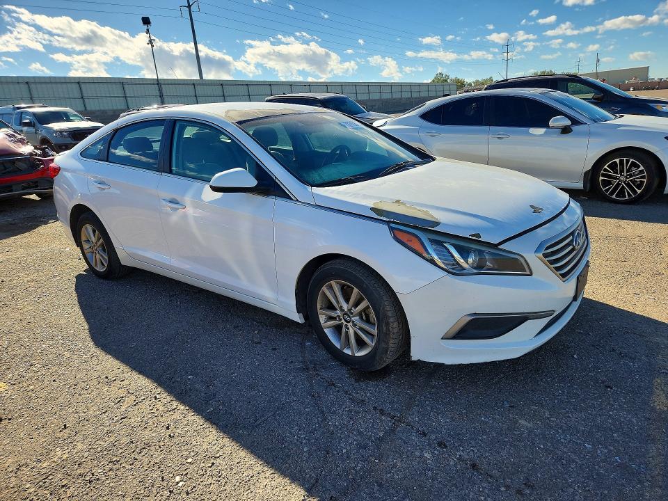 Photo 4 from auction – 2017 HYUNDAI SONATA with VIN 5NPE24AF3HH452324
