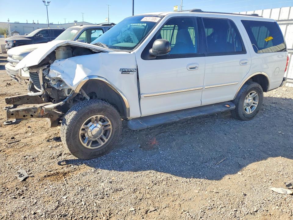 FORD EXPEDITION 2002 z numerem VIN 1FMPU16L32LA53895 - Zdjęcie z aukcji