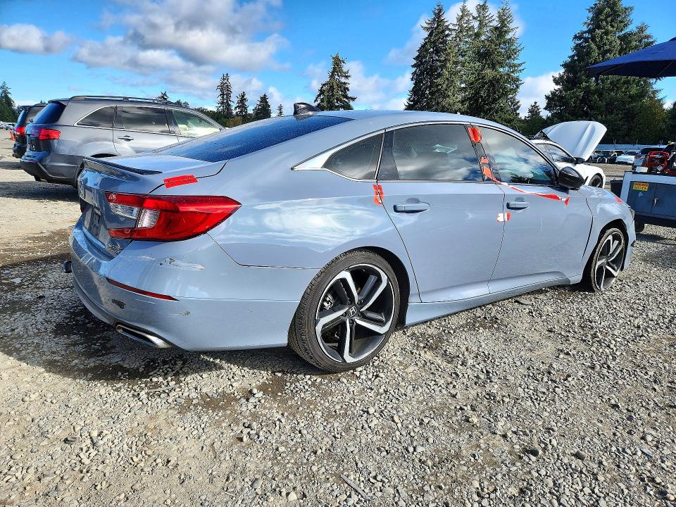 Снимка 3 от търг – 2022 HONDA ACCORD с VIN 1HGCV1F48NA045124