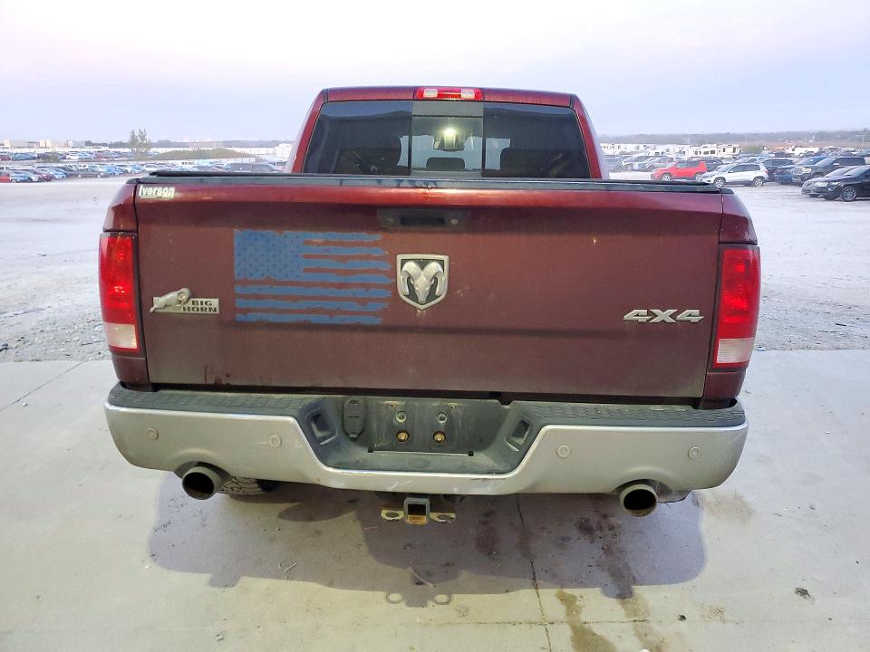 Снимка 6 от търг – 2017 RAM 1500 с VIN 3C6RR7LT2HG556370