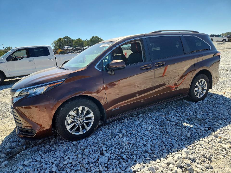 صورة رقم 1 من المزاد - 2021 TOYOTA SIENNA مع VIN 5TDBSKFC7MS010205