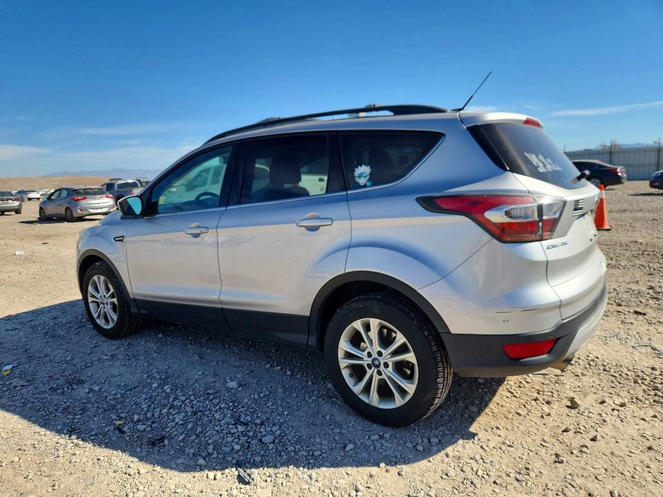 Фото 2 с аукциона – 2017 FORD ESCAPE с VIN 1FMCU9GD3HUB45547