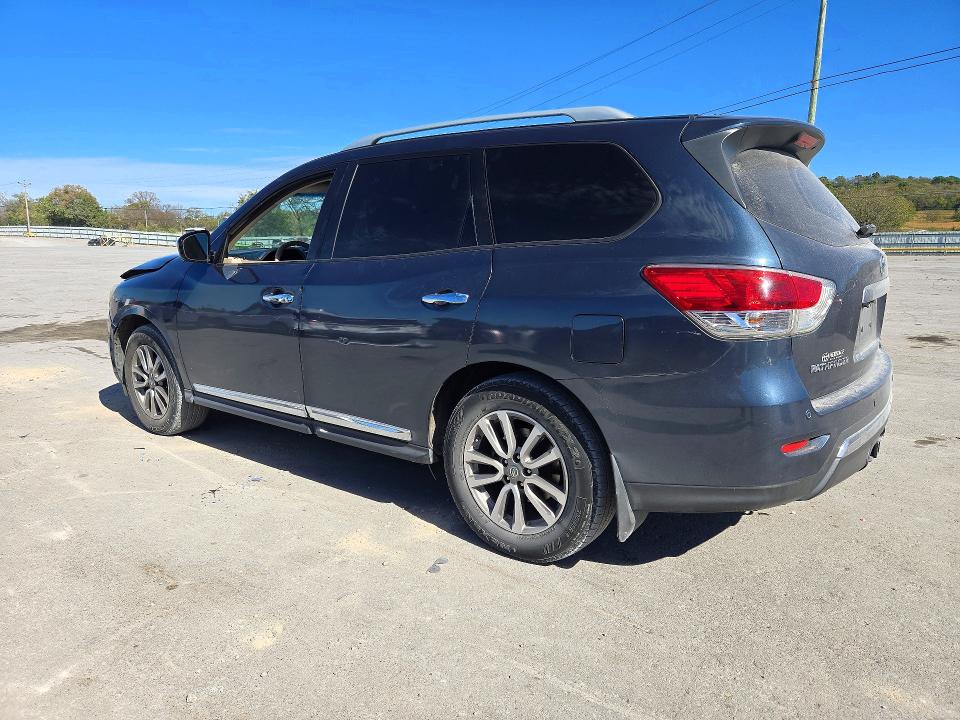 Снимка 2 от търг – 2015 NISSAN PATHFINDER с VIN 5N1AR2MN6FC706937