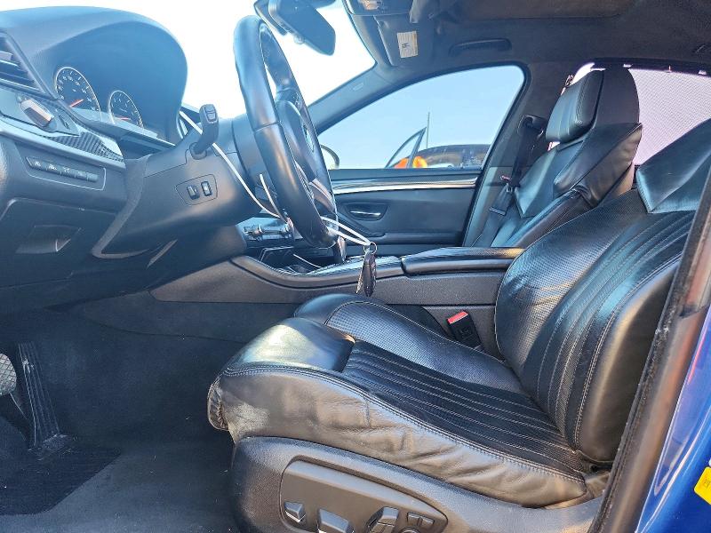 Снимка 7 от търг – 2016 BMW M5 с VIN WBSFV9C52GG343362