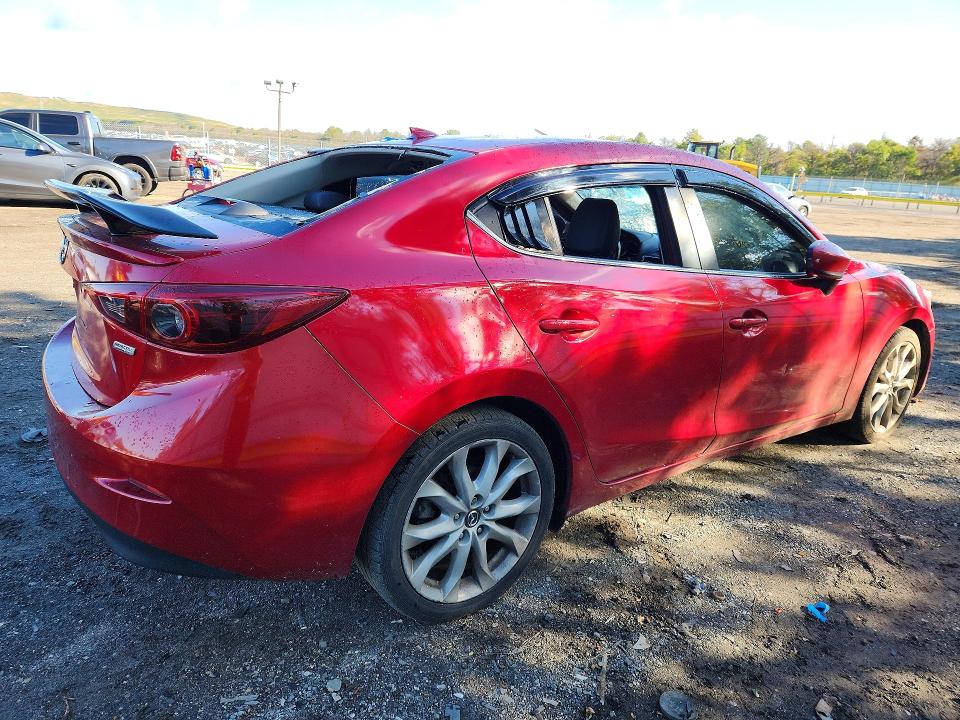 Снимка 3 от търг – 2015 MAZDA 3 с VIN JM1BM1W30F1262172