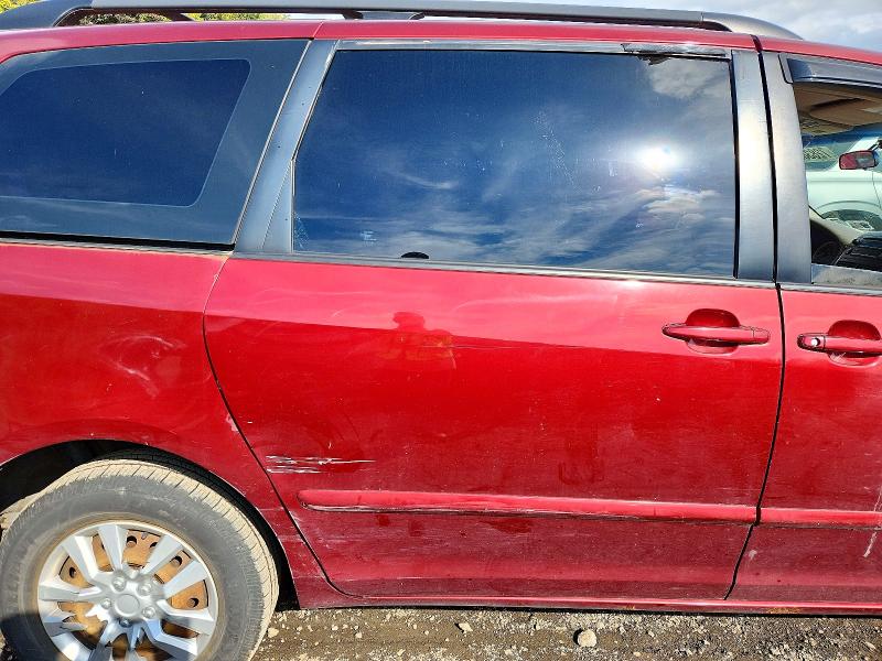 Photo 11 from auction – 2008 TOYOTA SIENNA with VIN 5TDZK23CX8S170068