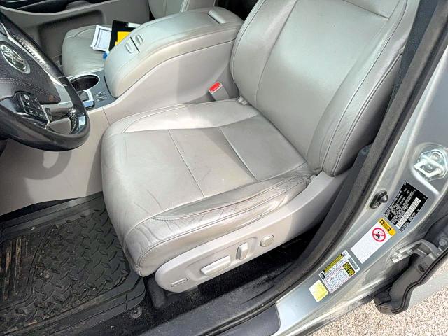 Снимка 14 от търг – 2017 TOYOTA HIGHLANDER с VIN 5TDJZRFH0HS409328