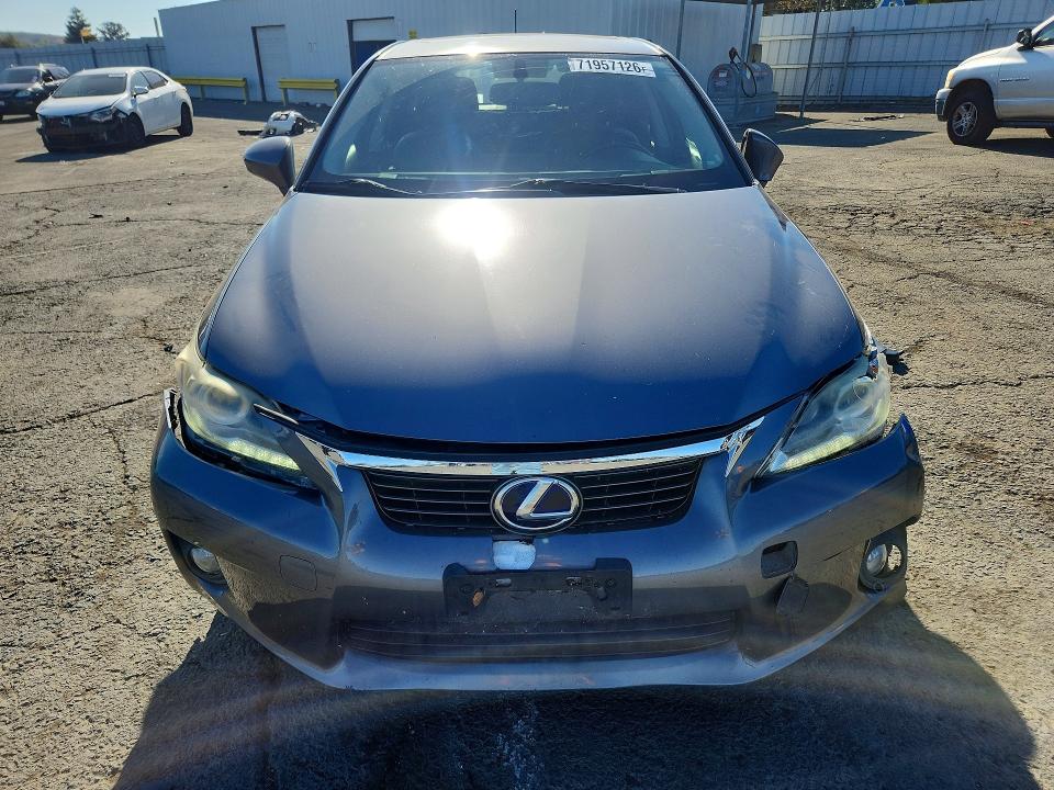 Photo 5 from auction – 2013 LEXUS CT with VIN JTHKD5BH5D2153074