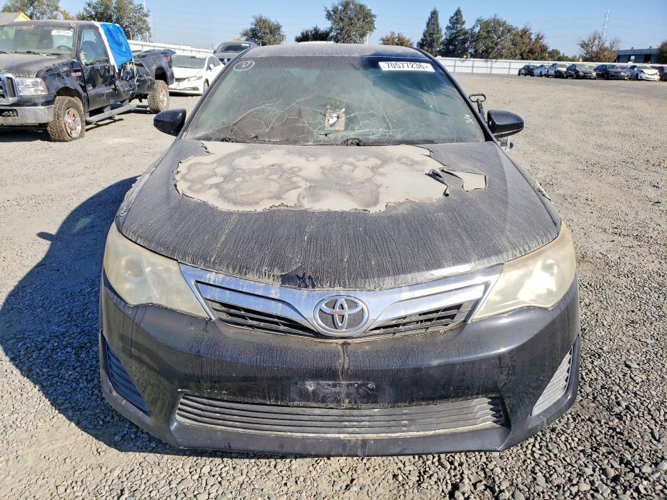 Снимка 5 от търг – 2012 TOYOTA CAMRY с VIN 4T1BF1FK8CU037327
