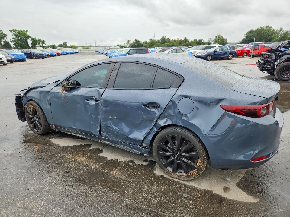 Снимка 2 от търг – 2023 MAZDA 3 с VIN 3MZBPACM0PM381068