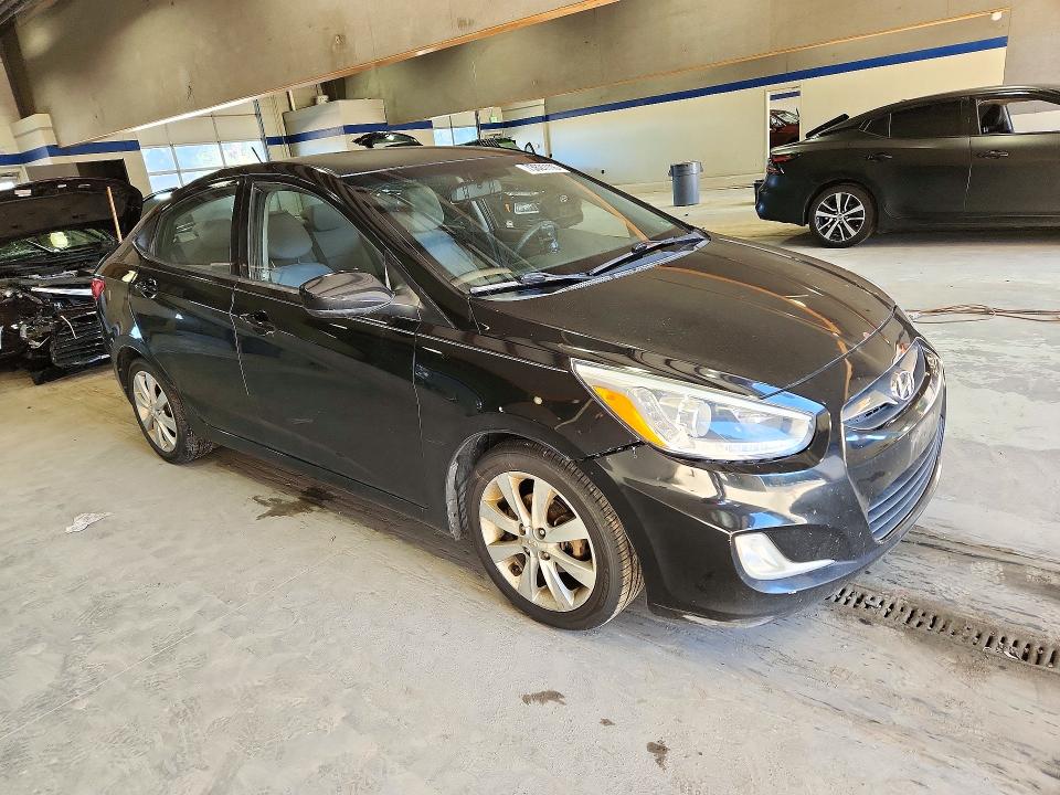 Снимка 4 от търг – 2014 HYUNDAI ACCENT с VIN KMHCU4AE9EU625270