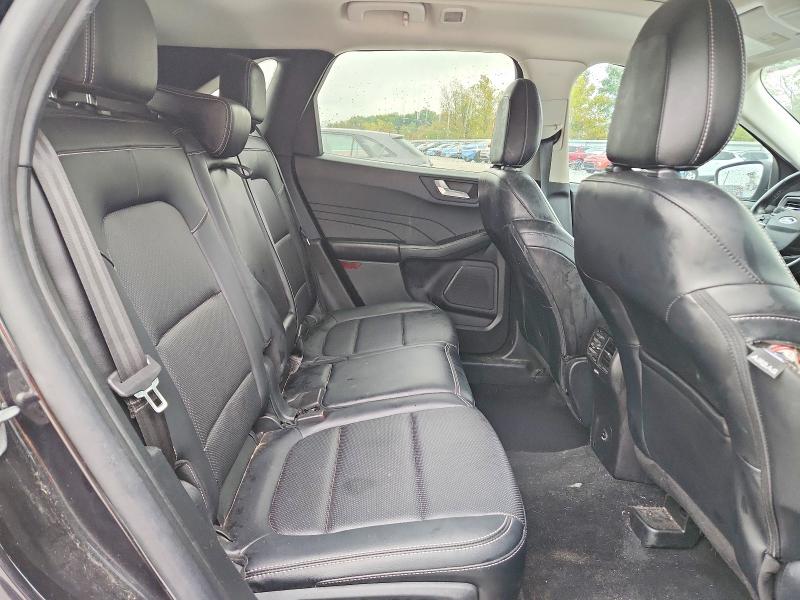 Foto 11 de la subasta – 2021 FORD ESCAPE con VIN 1FMCU0H63MUB19018