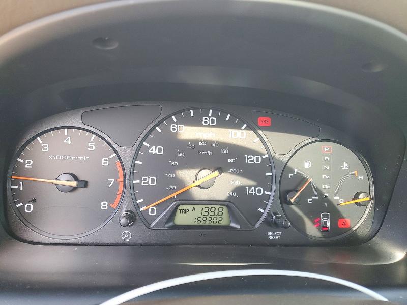 Снимка 9 от търг – 2001 HONDA ACCORD с VIN JHMCG56611C030334