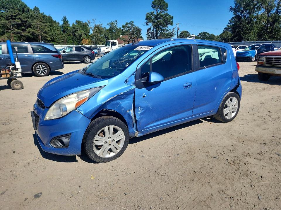CHEVROLET SPARK 2013 with VIN KL8CA6S9XDC507817 - Photo from auction