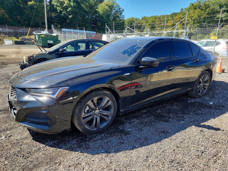 Снимка 1 от търг – 2022 ACURA TLX с VIN 19UUB5F58NA004618