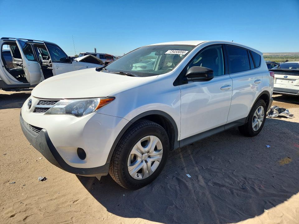Снимка 1 от търг – 2015 TOYOTA RAV4 с VIN 2T3BFREV0FW290258