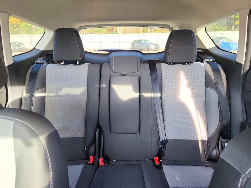 Снимка 10 от търг – 2017 FORD ESCAPE с VIN 1FMCU9GD3HUC30243