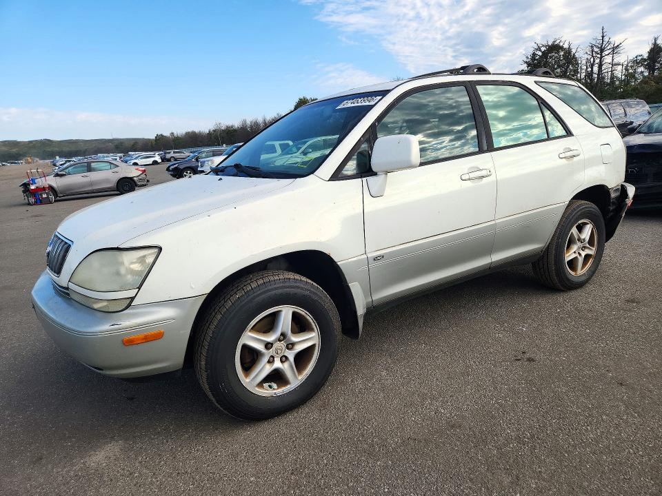 LEXUS RX 2001 with VIN JTJGF10U710110032 - Photo from auction