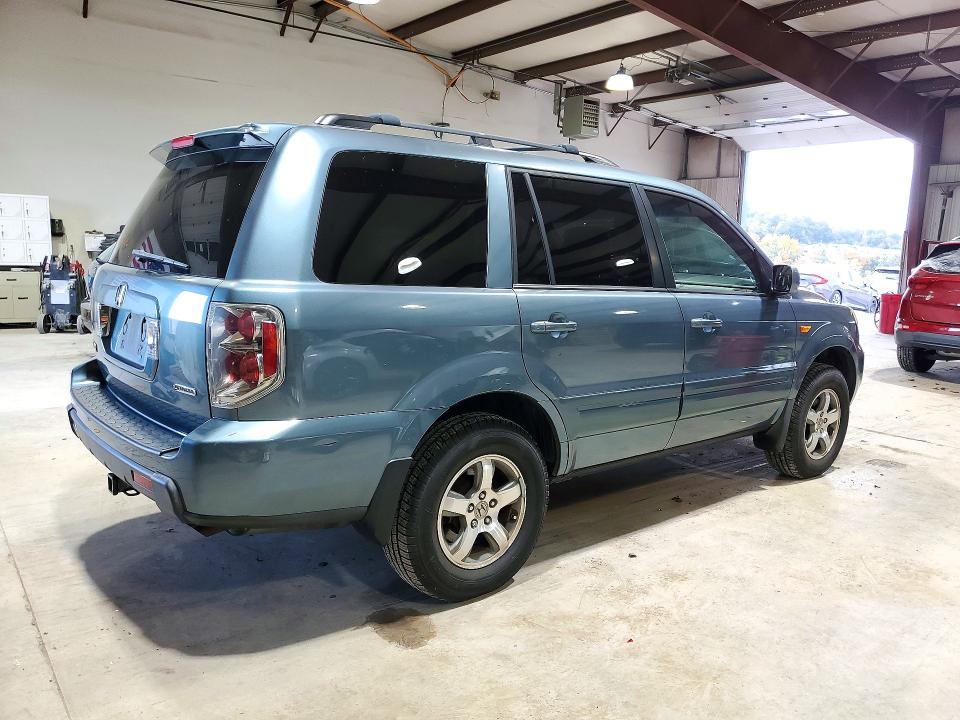 Снимка 3 от търг – 2008 HONDA PILOT с VIN 5FNYF18548B020739