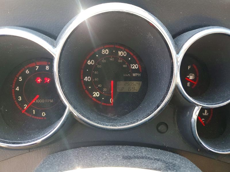 Photo 9 from auction – 2008 PONTIAC VIBE with VIN 5Y2SL65838Z406105