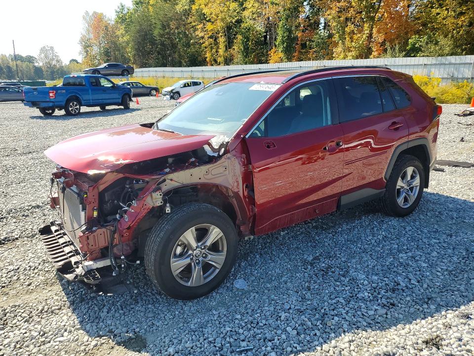 TOYOTA RAV4 2023 с VIN 2T3P1RFV8PW381525 - Снимка от търг