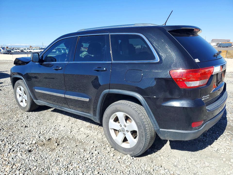 Снимка 2 от търг – 2013 JEEP GRAND CHEROKEE с VIN 1C4RJFAT2DC571395