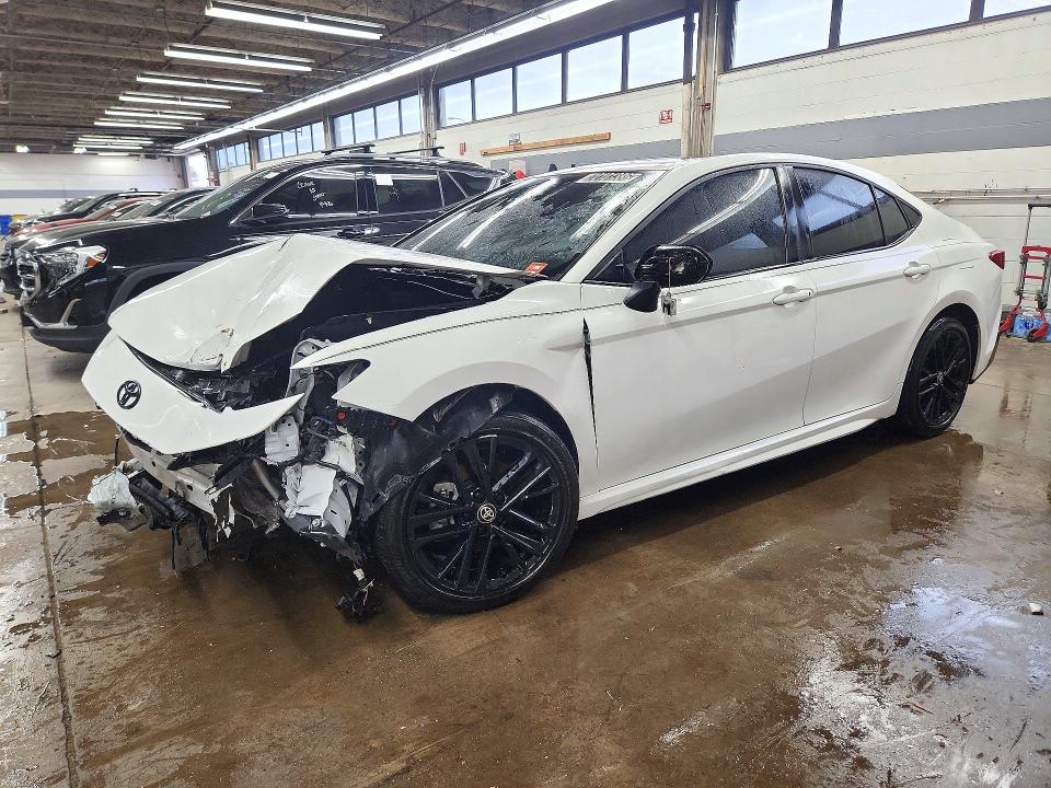 TOYOTA CAMRY 2025 с VIN 4T1DAACK6SU005681 - Фото с аукциона