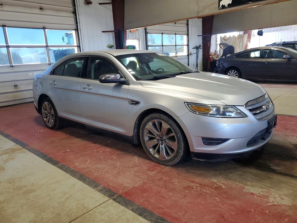 صورة رقم 4 من المزاد - 2010 FORD TAURUS مع VIN 1FAHP2FW3AG120749