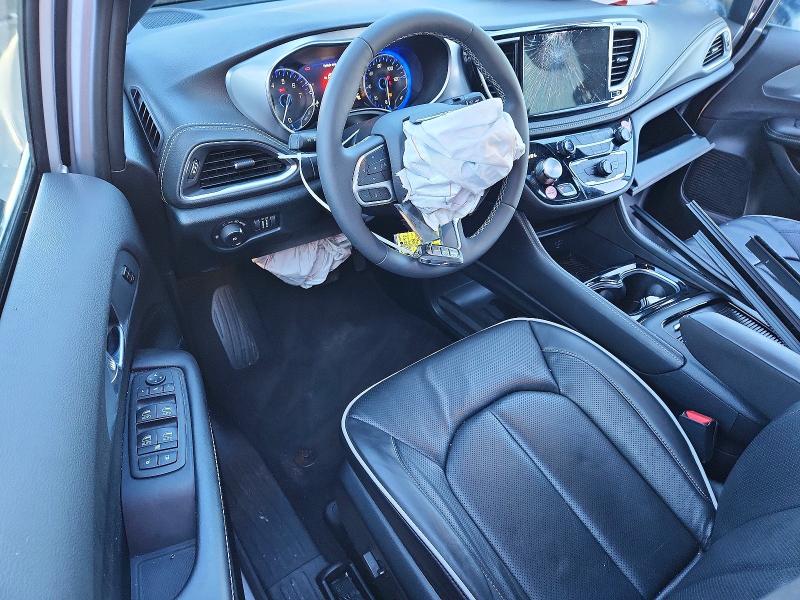 Photo 8 from auction – 2026 CHRYSLER PACIFICA with VIN 2C4RC1GG9TR262827