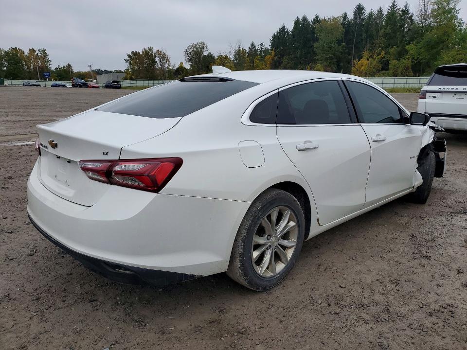 Photo 3 from auction – 2020 CHEVROLET MALIBU with VIN 1G1ZD5ST6LF030890