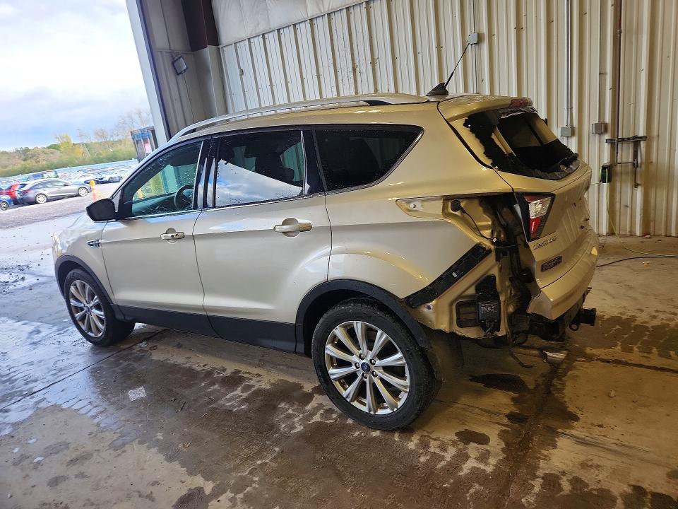 Photo 2 from auction – 2018 FORD ESCAPE with VIN 1FMCU9J97JUD59659