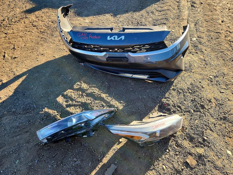 Foto 12 de la subasta – 2023 KIA FORTE con VIN 3KPF24AD4PE579007