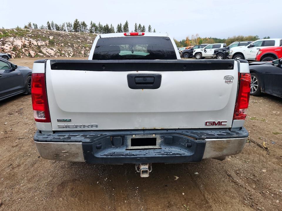 صورة رقم 6 من المزاد - 2012 GMC SIERRA مع VIN 1GTR2UEA0CZ128796
