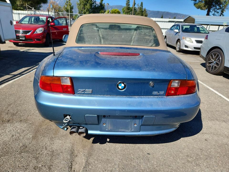 Снимка 6 от търг – 1999 BMW Z3 с VIN 4USCH933XXLG00188